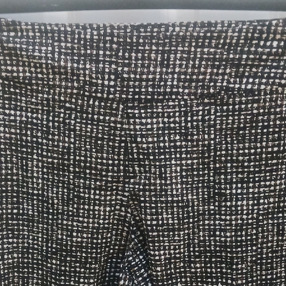 NIC+ZOE Black and Brown Textured Pants - Picture 3 of 6